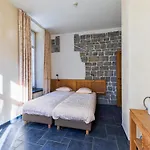 Casa vacanze Spacious Apartment In A 16Th-Century Castle