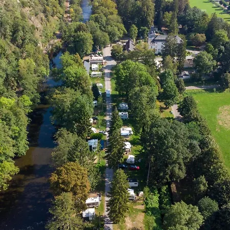 In Near Chateau De Dieupart Сasa de vacaciones