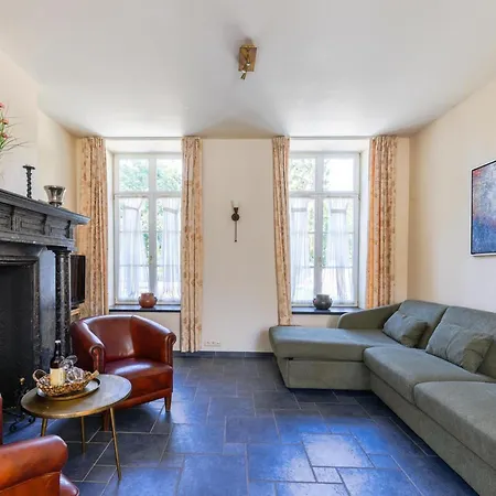 In Near Chateau De Dieupart Holiday home