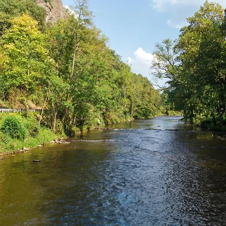 In Near Chateau De Dieupart Сasa de vacaciones