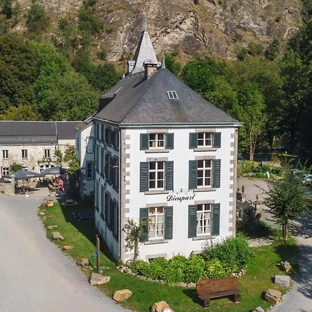 In Near Chateau De Dieupart Holiday home Aywaille