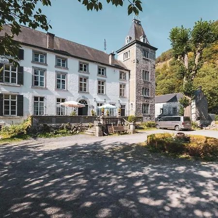 Сasa de vacaciones In Near Chateau De Dieupart