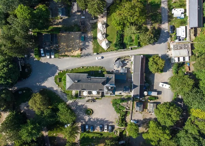 Spacious Apartment In A 16Th-Century Castle Aywaille